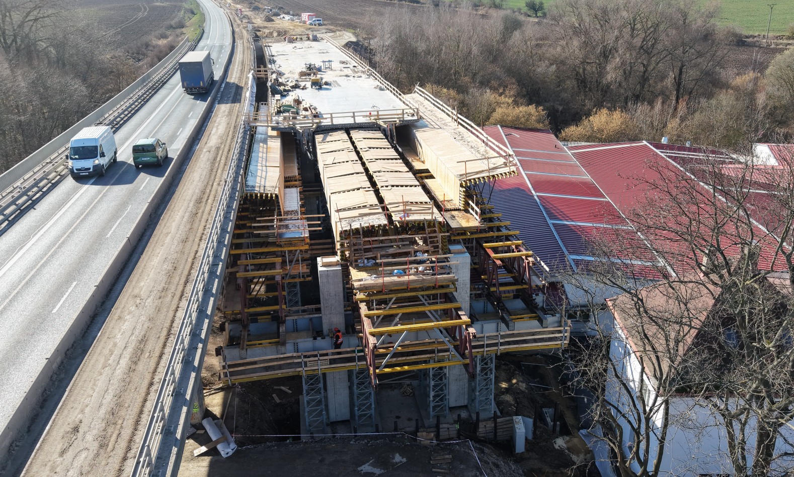 Posuvná skruž D7 Studeněves